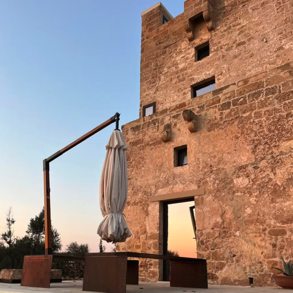 Ombrellone in legno Ø 3 mod. Lisbona