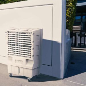 EVC12-raffrescatore-con-ventilazione-ristorante-esterno