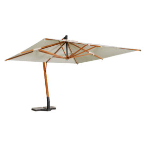 Ombrellone decentrato in legno