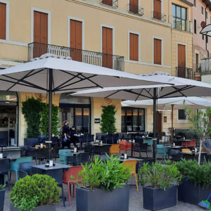 O-SIN4050SP-ombrelloni-per-bar