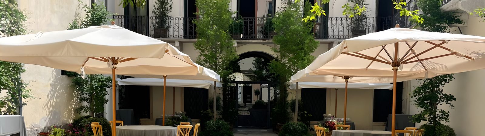 Noleggia gli Ombrelloni Danieli per il tempo che ti serve!