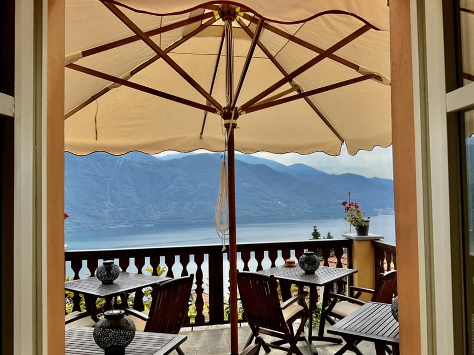 Ombrellone a palo centrale personalizzato mod. Bangkok 4×4 mt