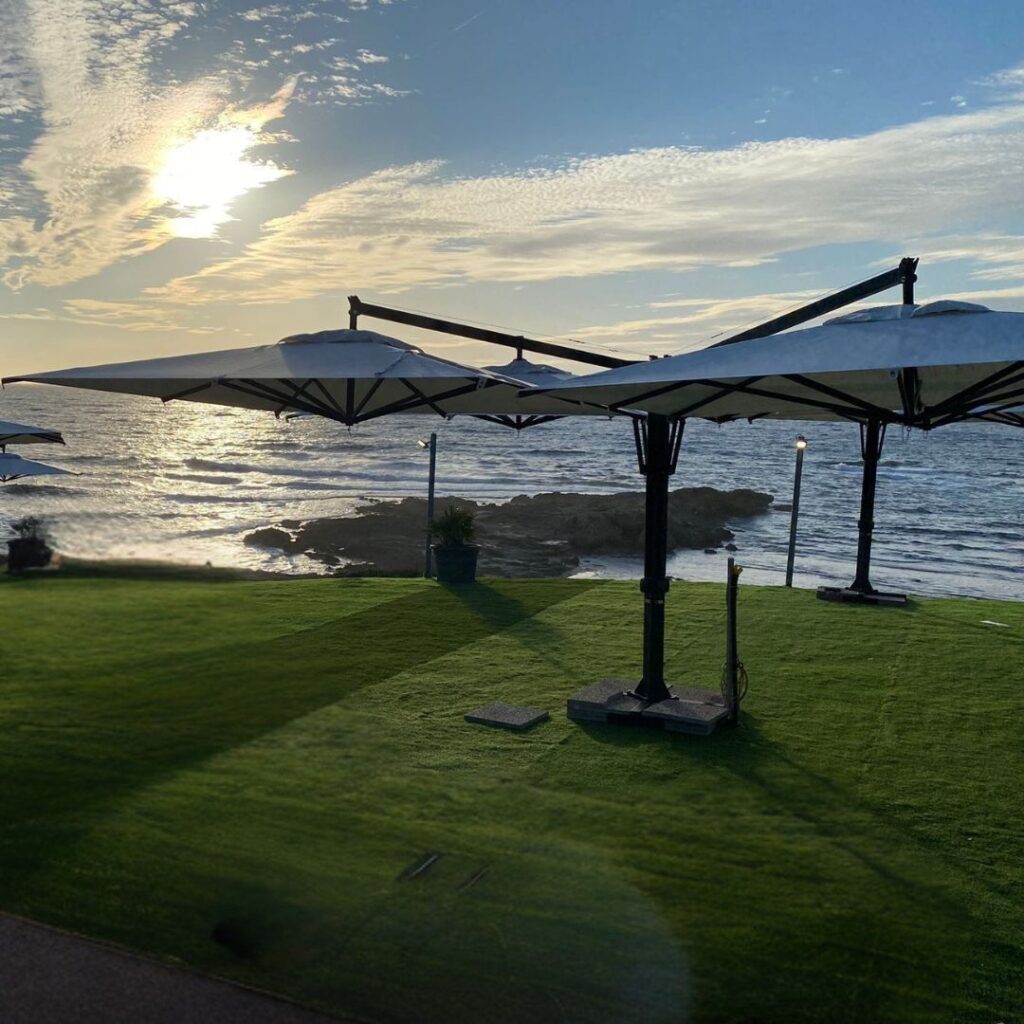 Ombrellone a multibracci mod. Las Vegas 6×6 mt