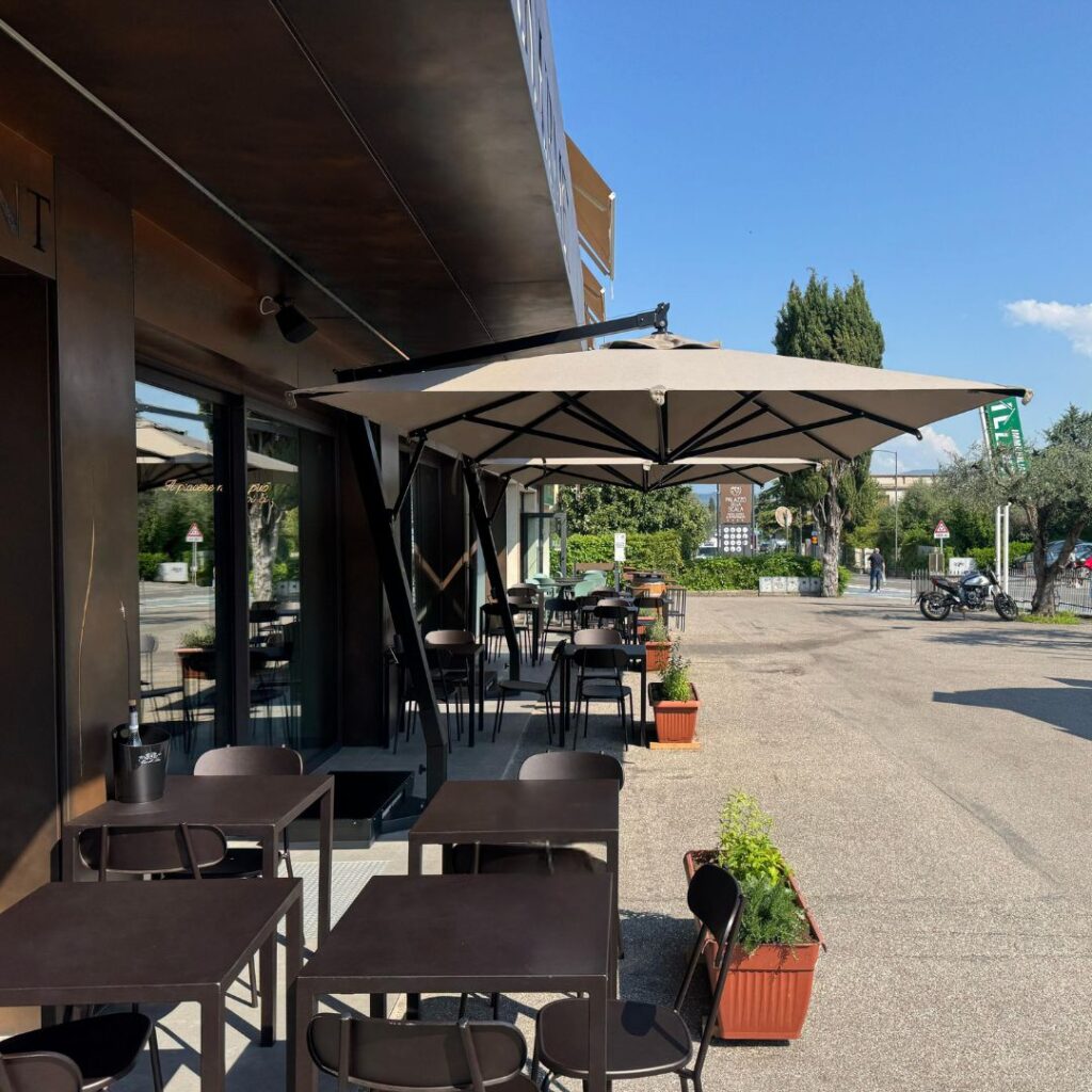 Ombrellone braccio laterale mod. Malibù 3×4 mt